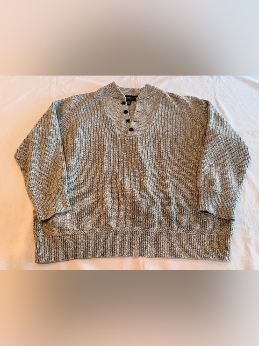 Eddie Bauer Men's Gray Henley Ribbed V-Neck Sweater Size XL